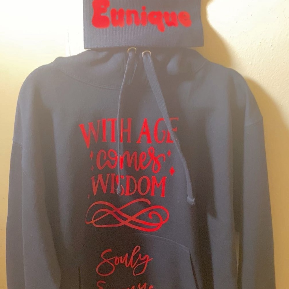 Souly Eunique Men’s Large Black n Red Hoodie